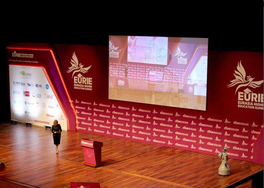 ROBOT MINI ADA AT THE 4TH INTERNATIONAL HIGHER EDUCATION SUMMIT