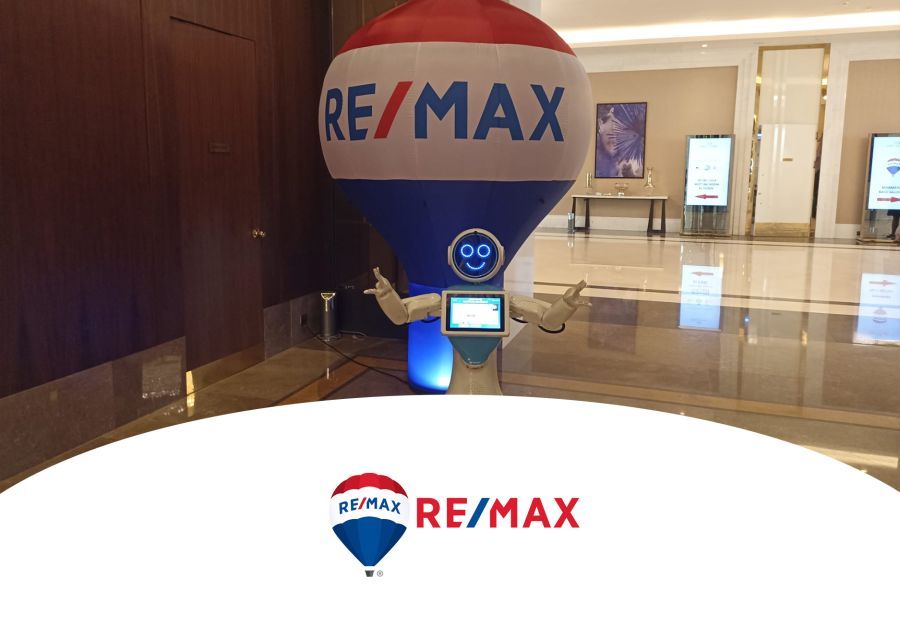 MINI ADA AT REMAX TURKEY CAREER SEMINAR