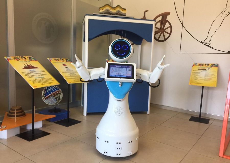 MINI ADA AND ARAT IN MUĞLA