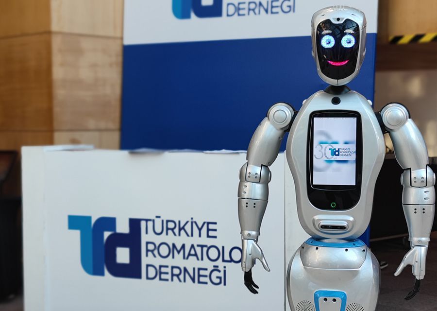 MINI ADA AND SERVICE ROBOT AT THE RHEUMATOLOGY CONGRESS